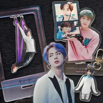 진 아크릴 스탠드 아크릴 키링 4개 에어리얼 요가 마스터