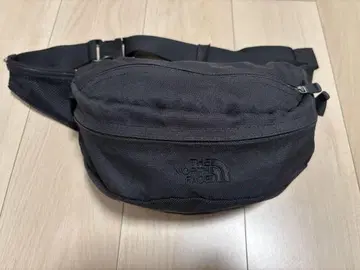 THE NORTH FACE 블랙 바디백