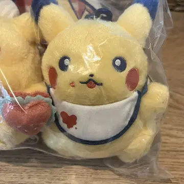 피카츄 다이너 햄버거 피카츄