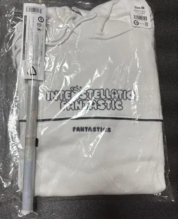 FANTASTICS 후드티