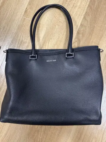 MICHAEL KORS 블랙 가죽 토트백
