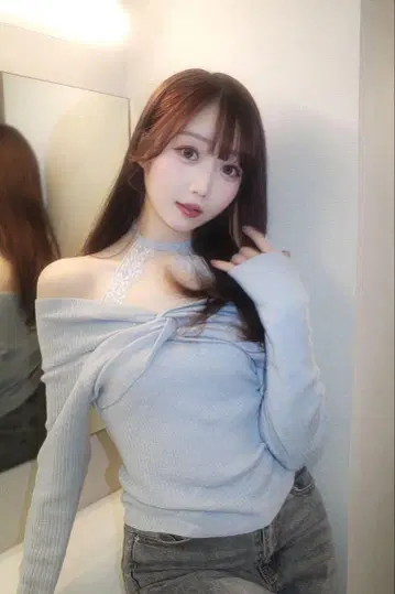 미개봉 Lee Yunn neck point lace blue tops