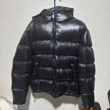 ZARA 블랙 다운 자켓 XL