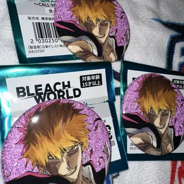 BLEACH WORLD 캔뱃지 쿠로사키 이치고 3개 세트