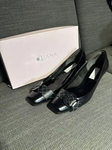 Diana 블랙 하이힐 24.5cm