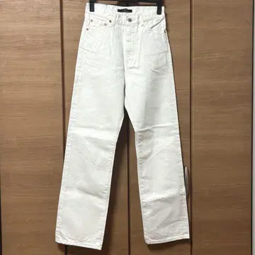 어른 화이트 코디 John bull 화이트 데님