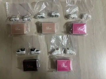리카 클로젯 시리즈 스니커즈 컬렉션