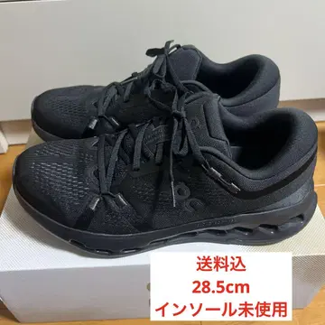 거의 새상품 on Cloudsufer2 올 블랙 28.5cm