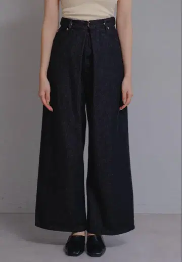 Kastane 데님 턱 와이드 팬츠