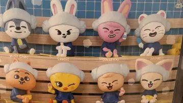 SKZOO 사우나 피규어