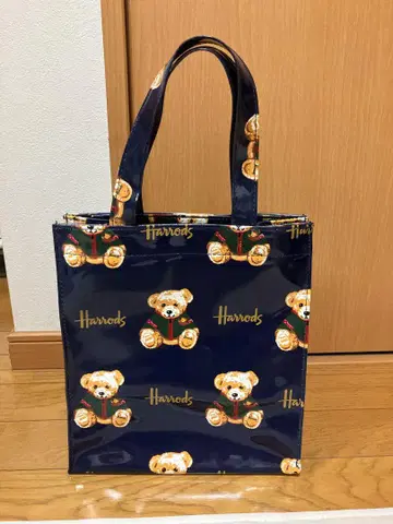 Harrods 테디베어 패턴 토트백