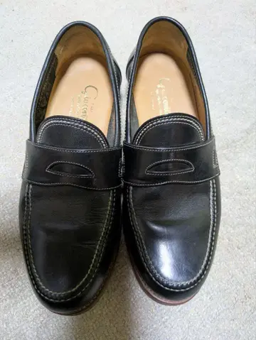 자코메티 코인 로퍼