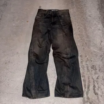 NVRFRGT 3D 트위스티드 와이드 레그 진
