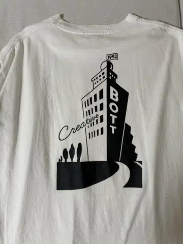 BOTT x creative drug store 콜라보 T셔츠