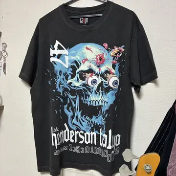 HENDERSON TA1YO / CROSSHAIR TEE