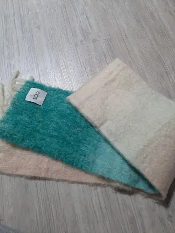 cos 모헤어 머플러