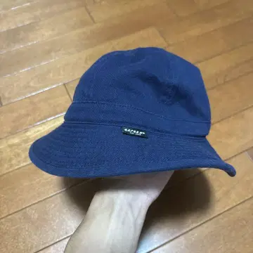 What's up? 버킷햇