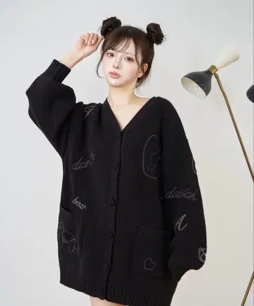 Darich D 베어 자수 니트 가디건