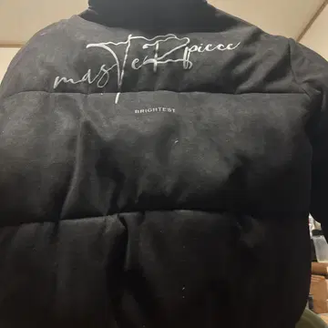 masterpiece BRIGHTTEST 블랙 다운 자켓