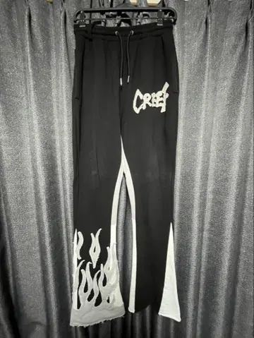 Creef 플레어 팬츠 블랙