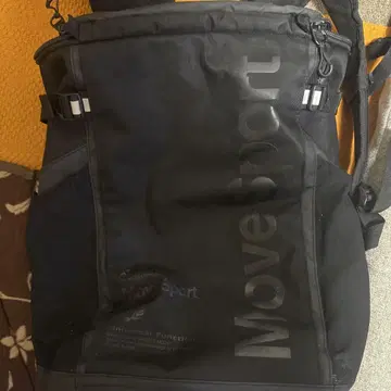 Move Sport 블랙 백팩