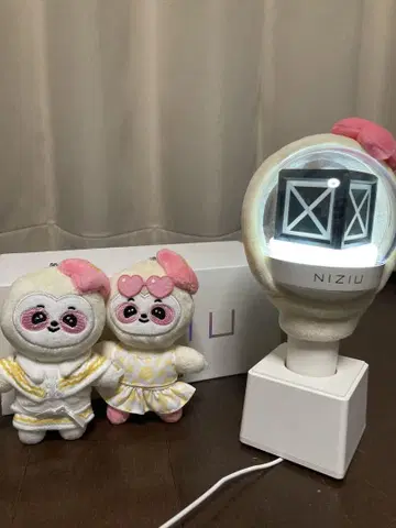 NIZIU 응원봉 AYAKA ANO 세트