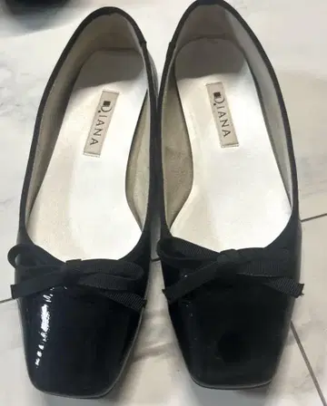 DIANA 블랙 리본 포함 플랫슈즈 발레 슈즈 새상품급 22cm