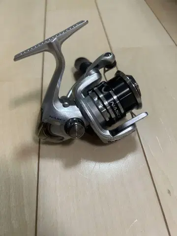 시마노 나스키 C2000HGS 아징