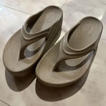 OOFOS 우포스 통굽 24cm 무라사키 스포츠