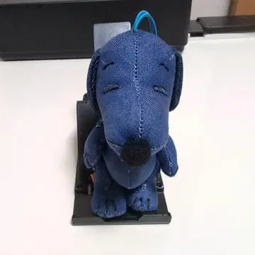 초레어 데님 원단 스누피 스트랩 키링 봉제 인형