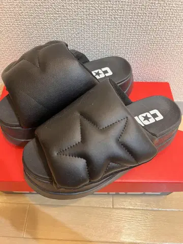 CONVERSE 블랙 통굽 샌들