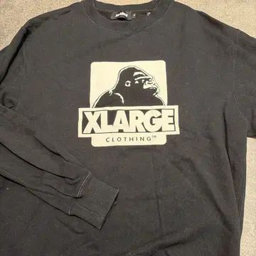 XLARGE 블랙 고릴라 로고 긴팔 T셔츠 S