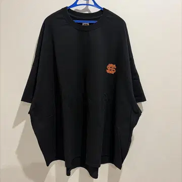 SEESEE 오버 사이즈 블랙 T셔츠
