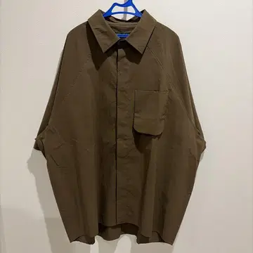 my beautiful landlet 브라운 오버 사이즈 셔츠