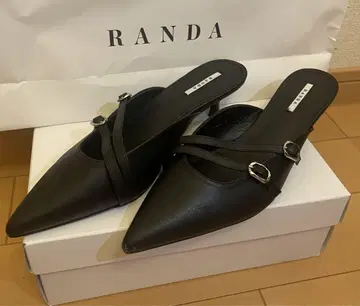 RANDA 블랙 펌프스
