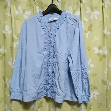 새상품 JOURNALSTANDARDrelume 프릴 V넥 BL 블루