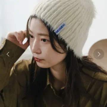 Kastane 퍼 비니 아이보리 니트 모자 수납 봉투 포함