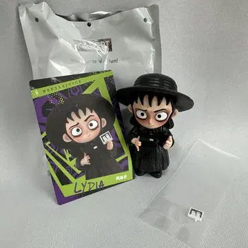 Lydia 피규어 비틀쥬스