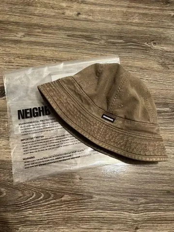 neighborhood 볼러햇 카키