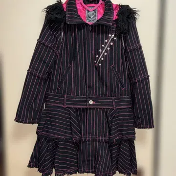 [ALGONQUINS] 블랙과 핑크 스트라이프 롱 코트 5way(F)