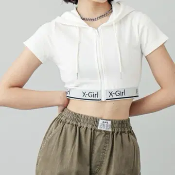 X-Girl 프론트 지퍼 크롭 후드티