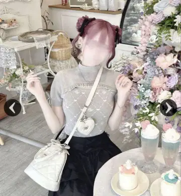 MW 모노그램 상의 HONEYMEW 미셸 마카롱