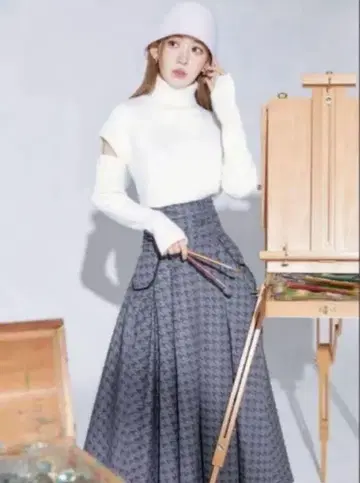 LILY BROWN 릴리 브라운 자카드 볼륨 스커트