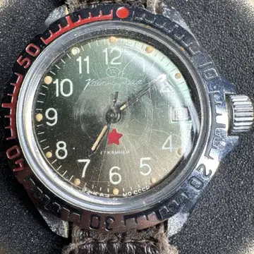 러시아 소련제 VOSTOK 보스토크 밀리터리 코만다스키 손목시계