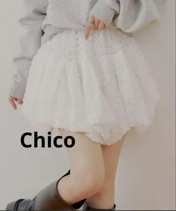 Chico 밑단 벌룬 레이스 미니 스커트 화이트