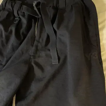Y-3 블랙 숏팬츠