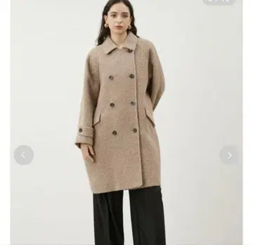 Mila owen 미라 오웬 코트