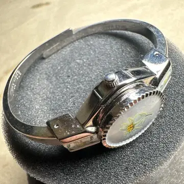 Andre Mouche Swiss made 손목시계