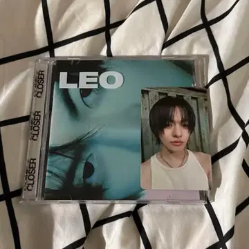 LEO 이리오 COME CLOSER 앨범 리오 보이플라2