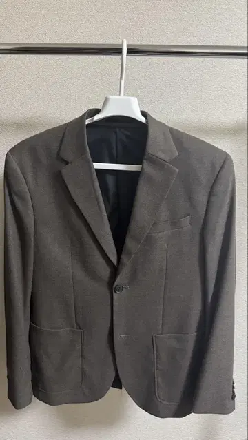 H&M 다크 브라운 테일러드 자켓
